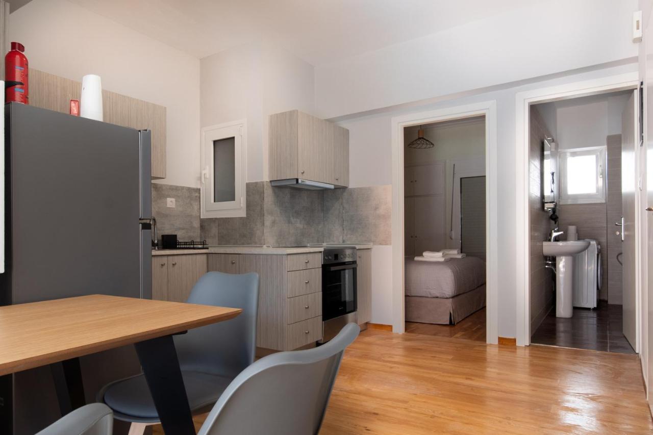 Aris123 By Smart Cozy Suites - Apartments In The Heart Of Athens - 5 Minutes From Metro - Available 24Hr Ngoại thất bức ảnh