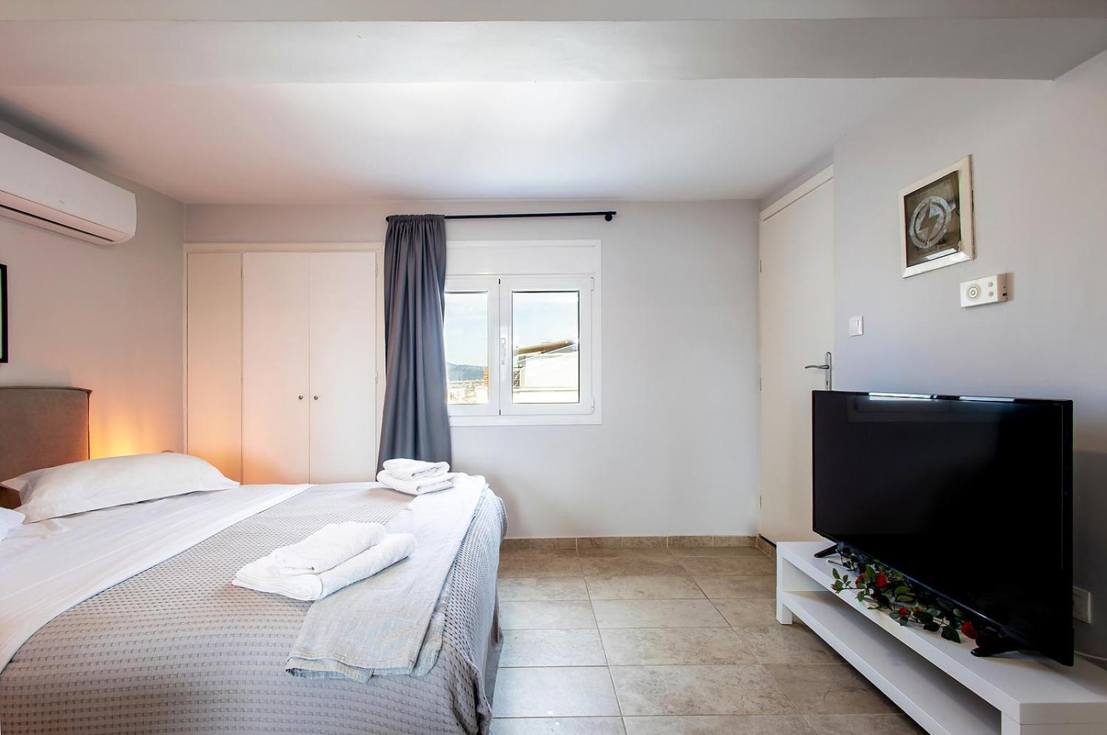 Aris123 By Smart Cozy Suites - Apartments In The Heart Of Athens - 5 Minutes From Metro - Available 24Hr Ngoại thất bức ảnh